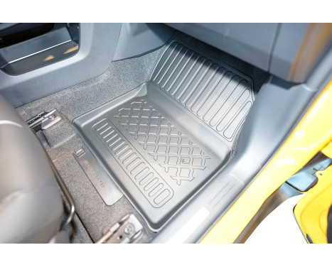 Rubber mats suitable for Lexus LBX Hybrid 03.2024-, Image 3