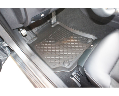 Rubber mats suitable for Mercedes E-class W212 Limousine / E-class S212 Kombi 2009-2016, Image 3