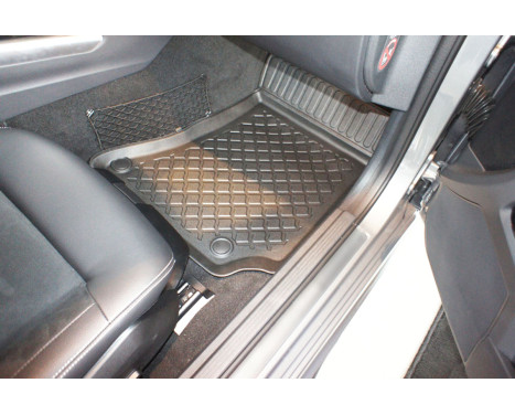Rubber mats suitable for Mercedes E-class W212 Limousine / E-class S212 Kombi 2009-2016, Image 5