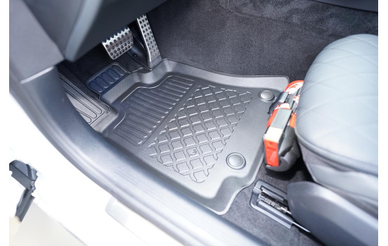 Rubber mats suitable for Mercedes E-Class W214 incl. Plug-In Hybrid 2023-, Image 3