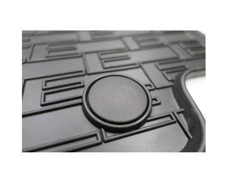 Rubber mats suitable for Mercedes EQC (N293) 2019- (4-piece + mounting system), Image 3
