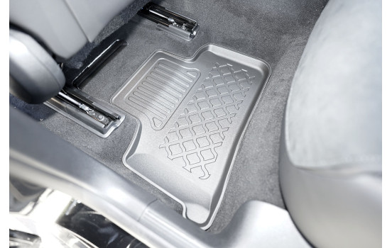 Rubber mats suitable for Mercedes GLC-Class (x254) SUV/5 07.2022- / Mercedes GLC Coupé, Image 4