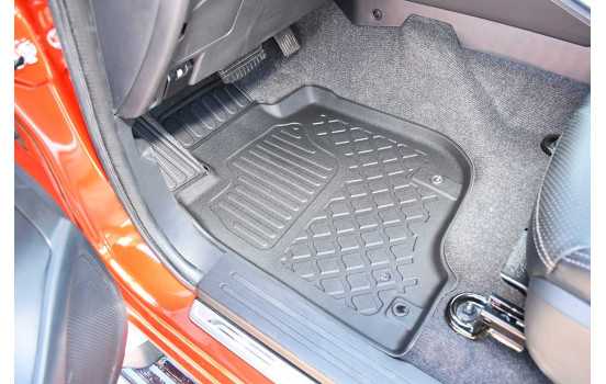 Rubber mats suitable for Mitsubishi L200 IV Double Cab 2015-2022 (incl. Facelift), Image 3