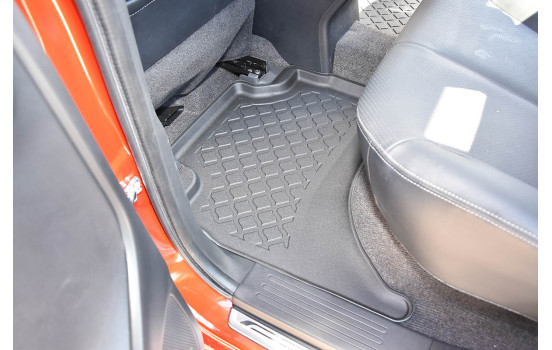 Rubber mats suitable for Mitsubishi L200 IV Double Cab 2015-2022 (incl. Facelift), Image 5