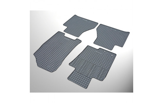 Rubber mats suitable for Nissan Navara 2016- (4-piece with mounting points)