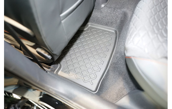 Rubber mats suitable for Seat Leon mHEV / Leon Sportstourer mHEV / VW Golf VIII Variant mHEV 2020+, Image 6