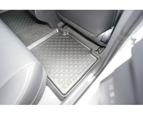 Rubber mats suitable for Toyota bZ4X / Lexus RZ 450e / Subaru Solterra 2022-, Image 9