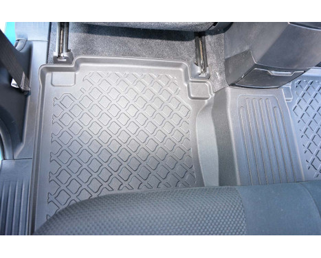 Rubber mats suitable for Toyota Hilux Double Cab 2006-2016, Image 7