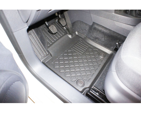 Rubber mats suitable for Volkswagen Caddy (Maxi) 2004-2020, Image 3