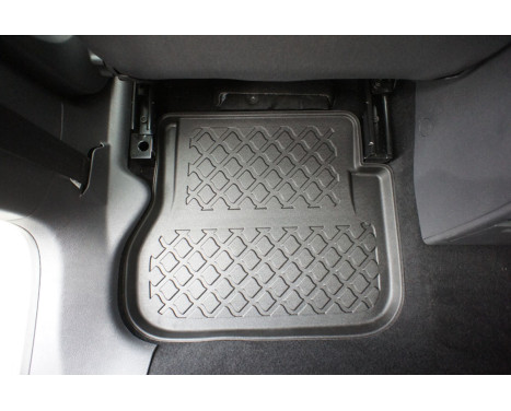 Rubber mats suitable for Volkswagen Caddy (Maxi) 2004-2020, Image 5