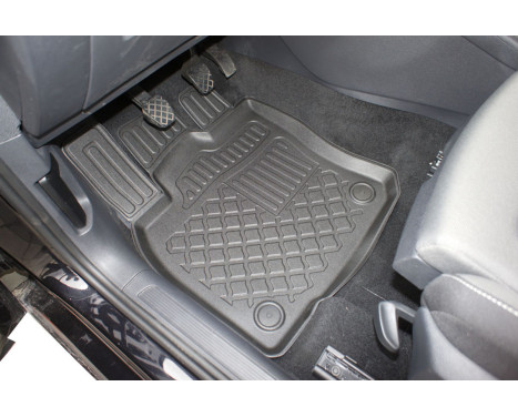 Rubber mats suitable for Volkswagen Golf VII Sportsvan 2014-2020, Image 3