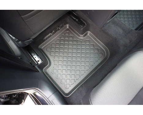Rubber mats suitable for Volkswagen Golf VII Sportsvan 2014-2020, Image 7