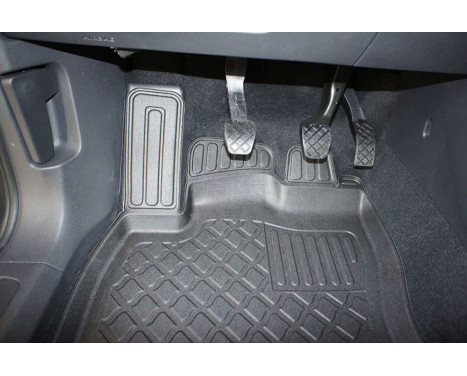 Rubber mats suitable for Volkswagen Touran II (5T) 2015+, Image 4