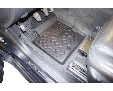 Rubber mats suitable for Volvo XC90 I 5- & 7-person 2002-2015, Image 3