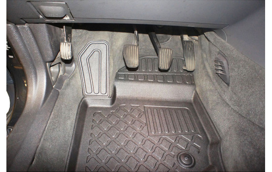 Rubber mats suitable for Volvo XC90 I 5- & 7-person 2002-2015, Image 4