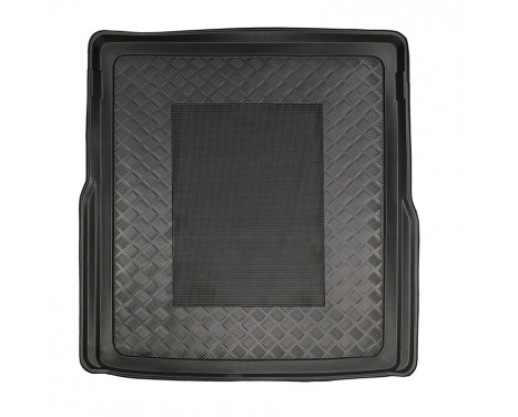 Boot liner suitable for Volkswagen Passat 3D Variant 2014- incl. GTE