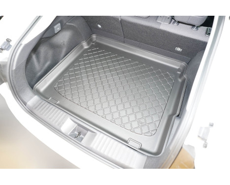 Trunk mat suitable for Toyota Prius V Plug-in Hybrid 2023+, Image 4