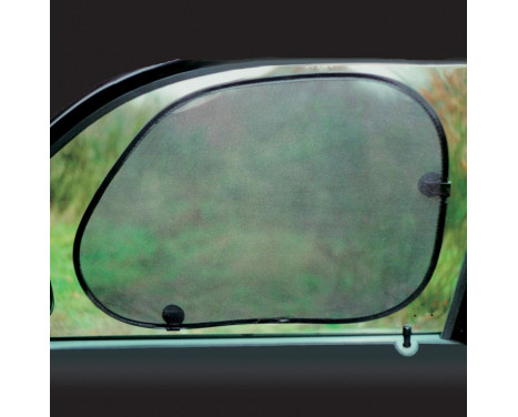 Folding hatchback sunshade, Image 2