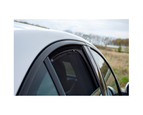 Privacy Shades (rear doors) suitable for Alfa Romeo Giulia Sedan 2016- (2-piece), Image 6