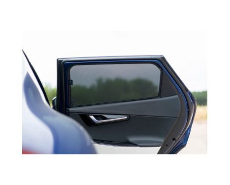 Privacy Shades (rear doors) suitable for Kia EV6 2021- (2 pieces), Image 6