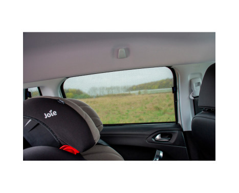 Privacy Shades (rear doors) suitable for Peugeot 2008 2013-2019 (2-piece), Image 5