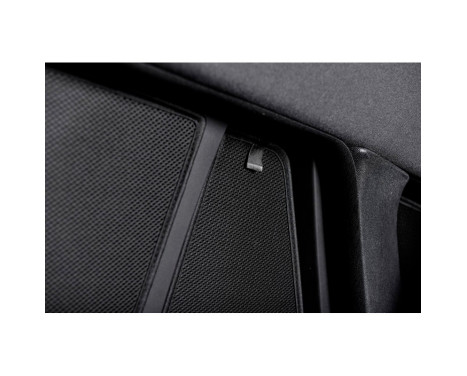 Set Car Shades (rear doors) suitable for Alfa Romeo Stelvio 2017- (2-piece), Image 7