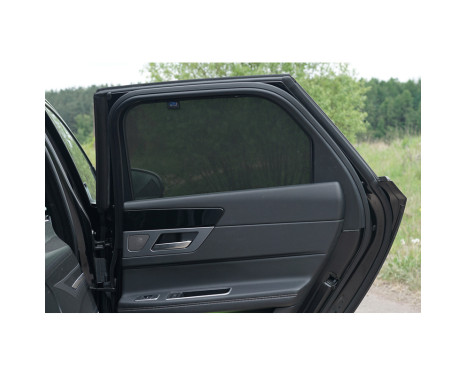 Set Car Shades (rear doors) suitable for Jaguar XF II (X260) Sportbrake 2017- (2-piece), Image 5