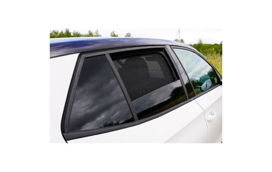 Set Car Shades (rear doors) suitable for Skoda Fabia IV 2021 - (2-piece), Image 6