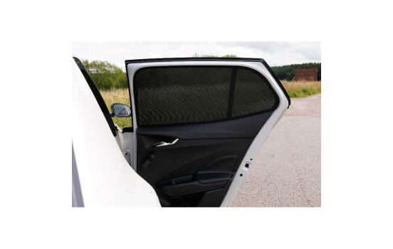 Set Car Shades (rear doors) suitable for Skoda Fabia IV 2021 - (2-piece), Image 8