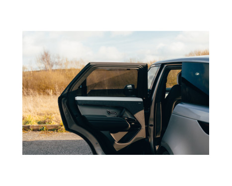 Set of Car Shades (rear doors) suitable for Range Rover Sport 5-door 2022- (2-piece), Image 6