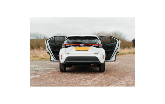 Set of Car Shades (rear doors) suitable for Toyota Yaris Cross (MXP) 2020- (2-piece), Image 8