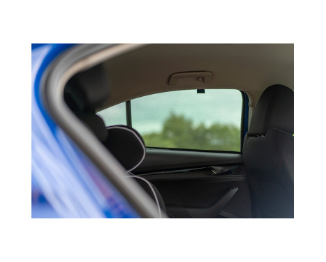 Set of Car Shades suitable for Skoda Octavia IV (NX3) HB 5-door 2020- (4-piece), Image 8