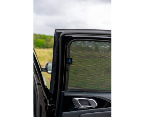 Sun blinds (rear doors) suitable for Kia XCee'd (CD) 2019- (2-piece), Image 6