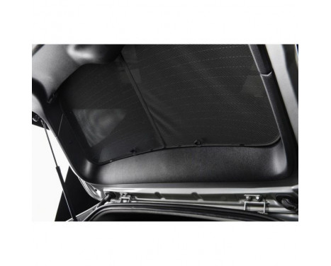 Sun blinds (rear doors) suitable for Mercedes C-Class Station 2007- (4-piece), Image 2