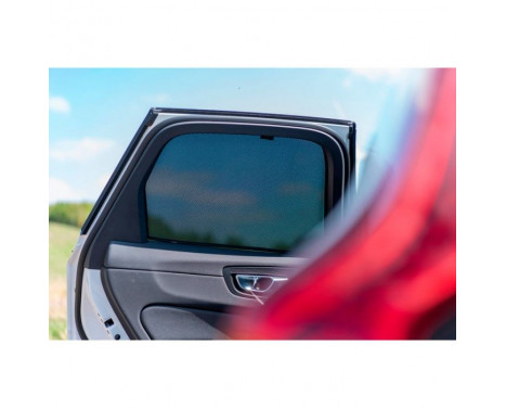 Sun blinds suitable for Volvo XC60 2017- (6-piece), Image 9