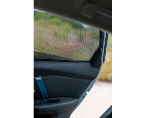 Privacy Shades (rear doors) suitable for Citroën C4 III 5 doors 2020- (2-piece), Image 7