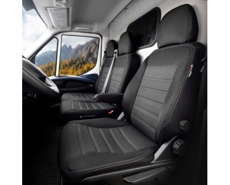 otoM Original Design Fabric Seat Cover Set 2+1 suitable for Volkswagen Transporter T7 2024-, Image 2