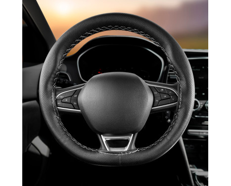 Universal steering wheel cover Classic - Black perforated PVC leather + Gray stitching (lace closure), Image 3