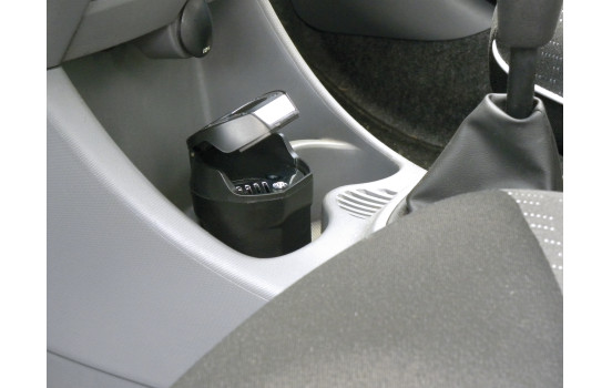 Ashtray, Image 2
