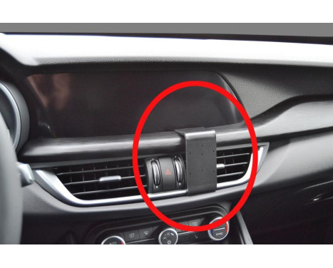 ProClip - Alfa Romeo Stelvio 2016 - Angled mount