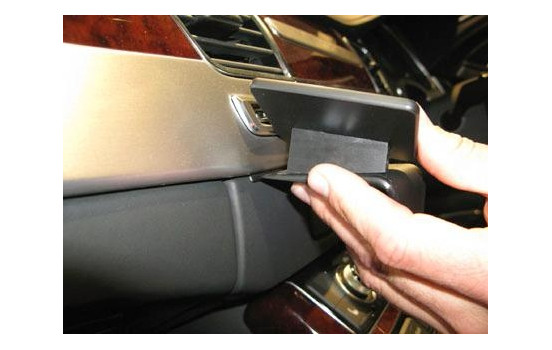 ProClip - Audi A8 2011-2017 Angled mount, Image 2