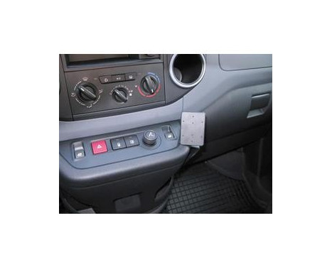 ProClip - Citroën Berlingo (Family,Transport) - Peugeot Partner 2008-2018 Angled mount, Low