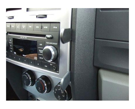 ProClip - Dodge Nitro 2007-2012 Angled mount, Image 2