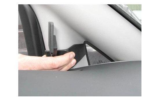 ProClip - Hyundai H1 2009-2020 Left mount, Image 2
