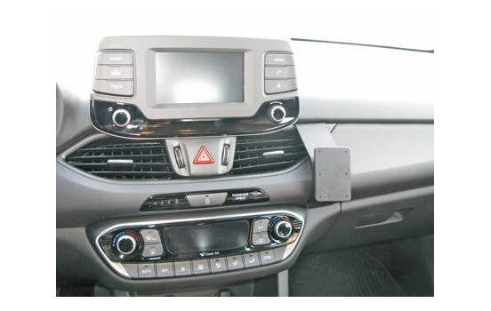 ProClip - Hyundai i30 2017-> Angled mount, Image 2