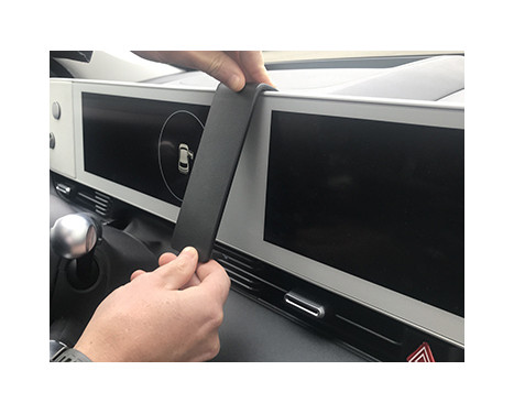 ProClip - Hyundai Ioniq 5 2021-2022 Center mount, Image 3