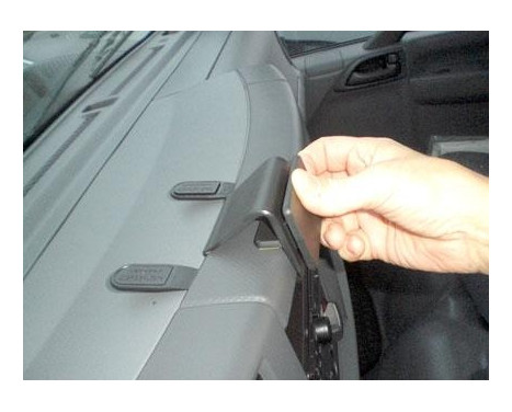 ProClip - Isuzu N-Series 2008-> Center mount, Image 4