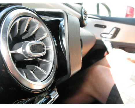 ProClip - Mercedes Benz A-Class 2018-> / CLA-Class -2019-> Angled mount, Image 6