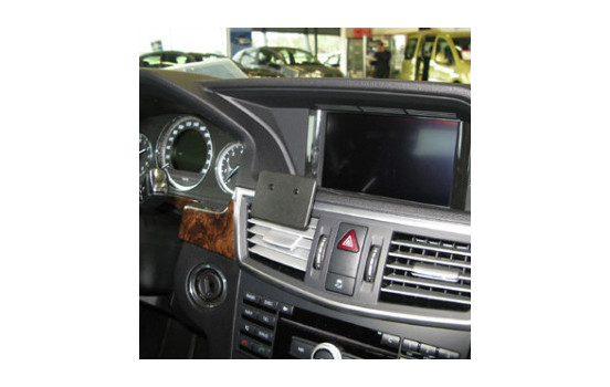 ProClip - Mercedes Benz E-Class 2009-2013 Center mount