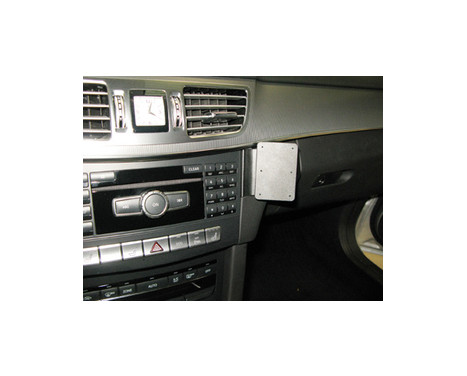 ProClip - Mercedes Benz E-Class Sedan/ Station 2014-2016 Angled mount
